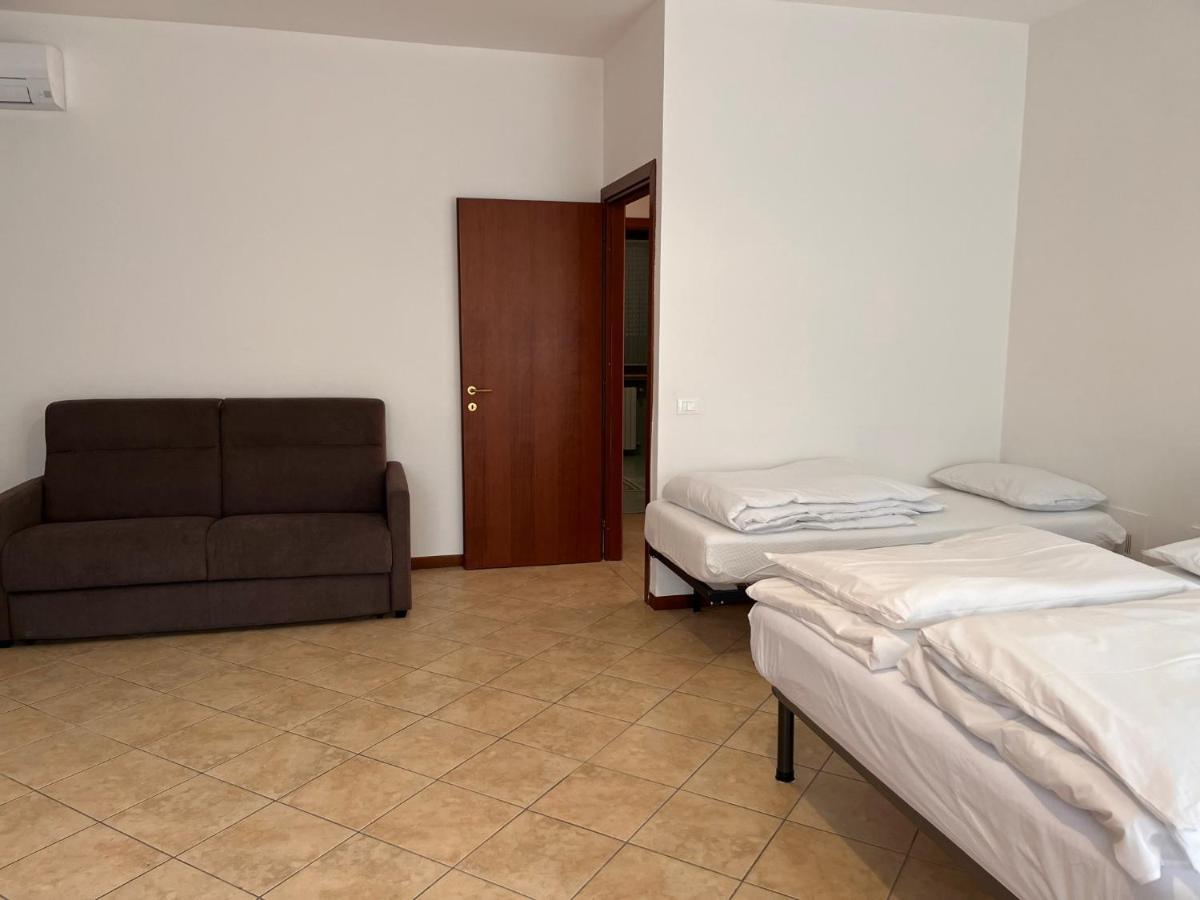 Ferienwohnung Sebino 11 Peschiera del Garda Exterior foto