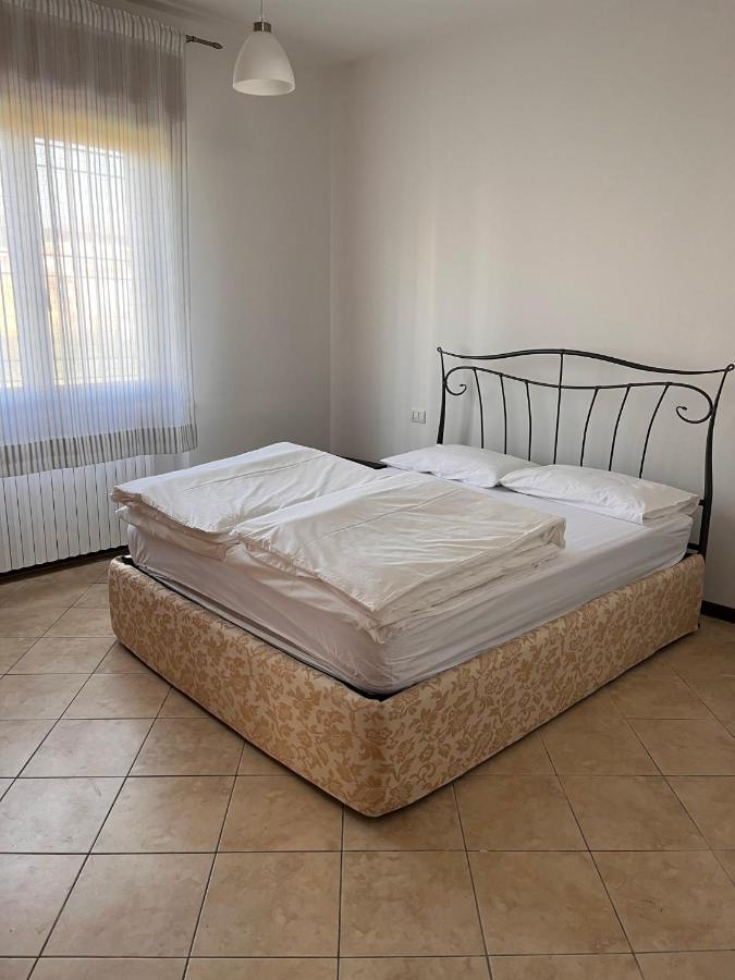 Ferienwohnung Sebino 11 Peschiera del Garda Exterior foto