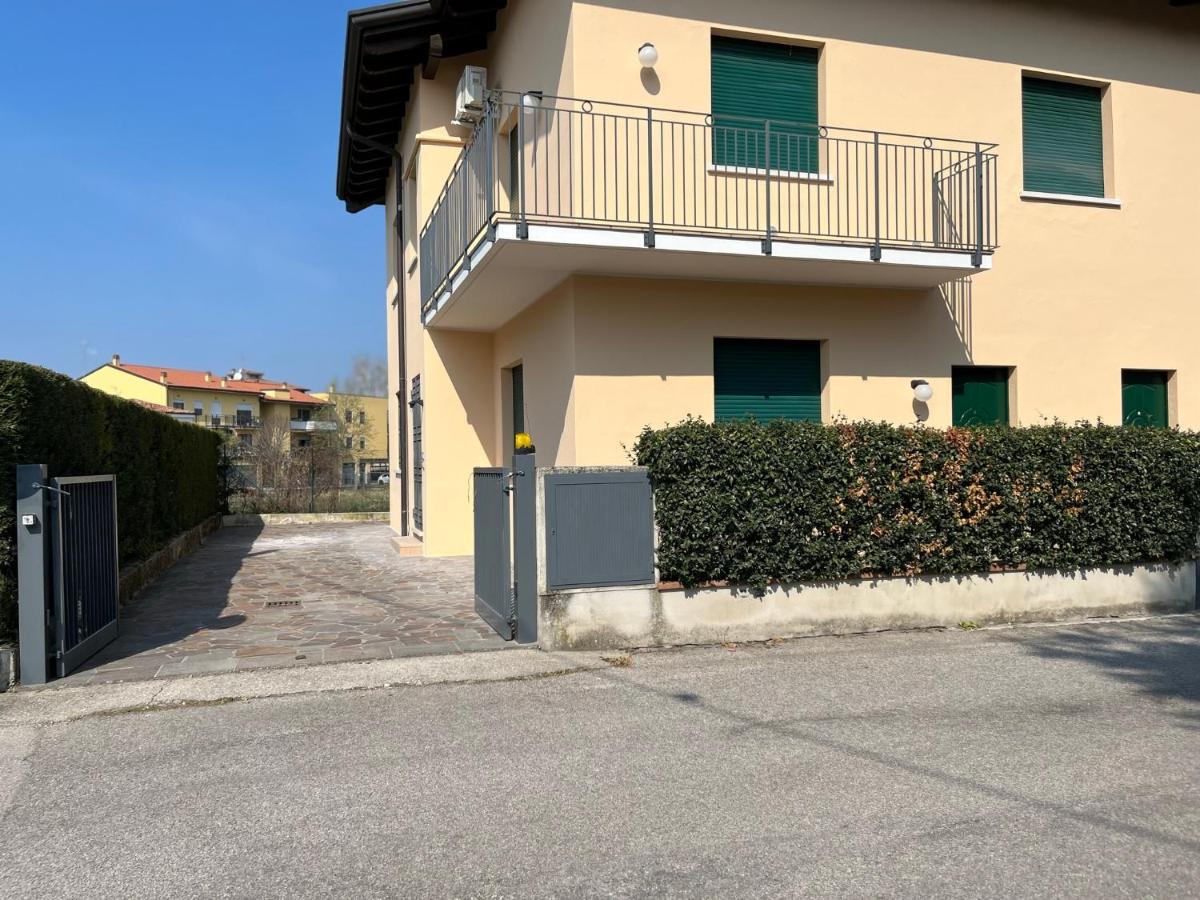 Ferienwohnung Sebino 11 Peschiera del Garda Exterior foto