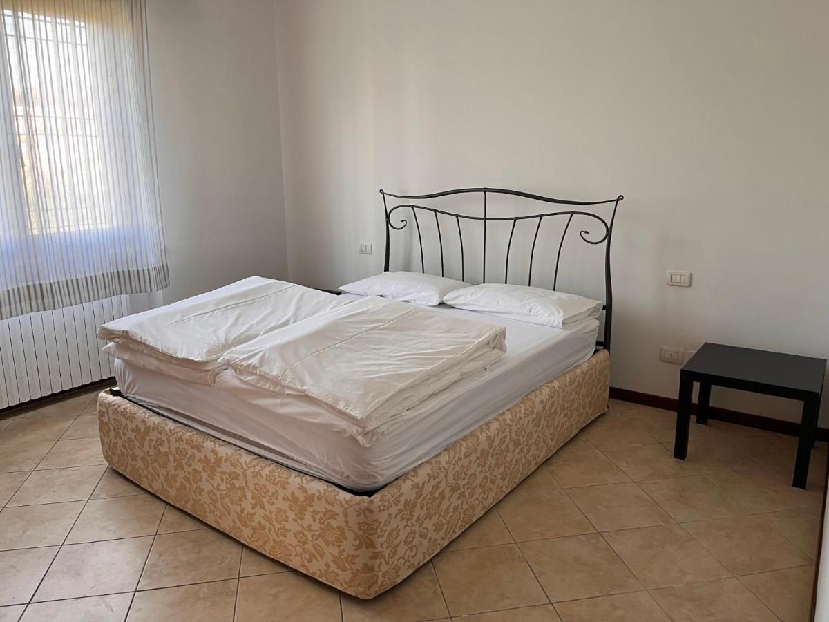 Ferienwohnung Sebino 11 Peschiera del Garda Exterior foto